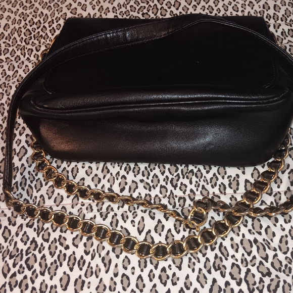 Handbags - Chic Black Leather Shoulder Bag with Gold Chain